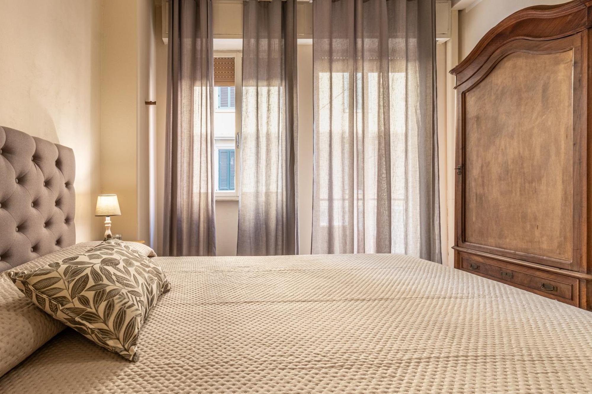 L'Erika In Citta Hotel Ливорно Екстериор снимка