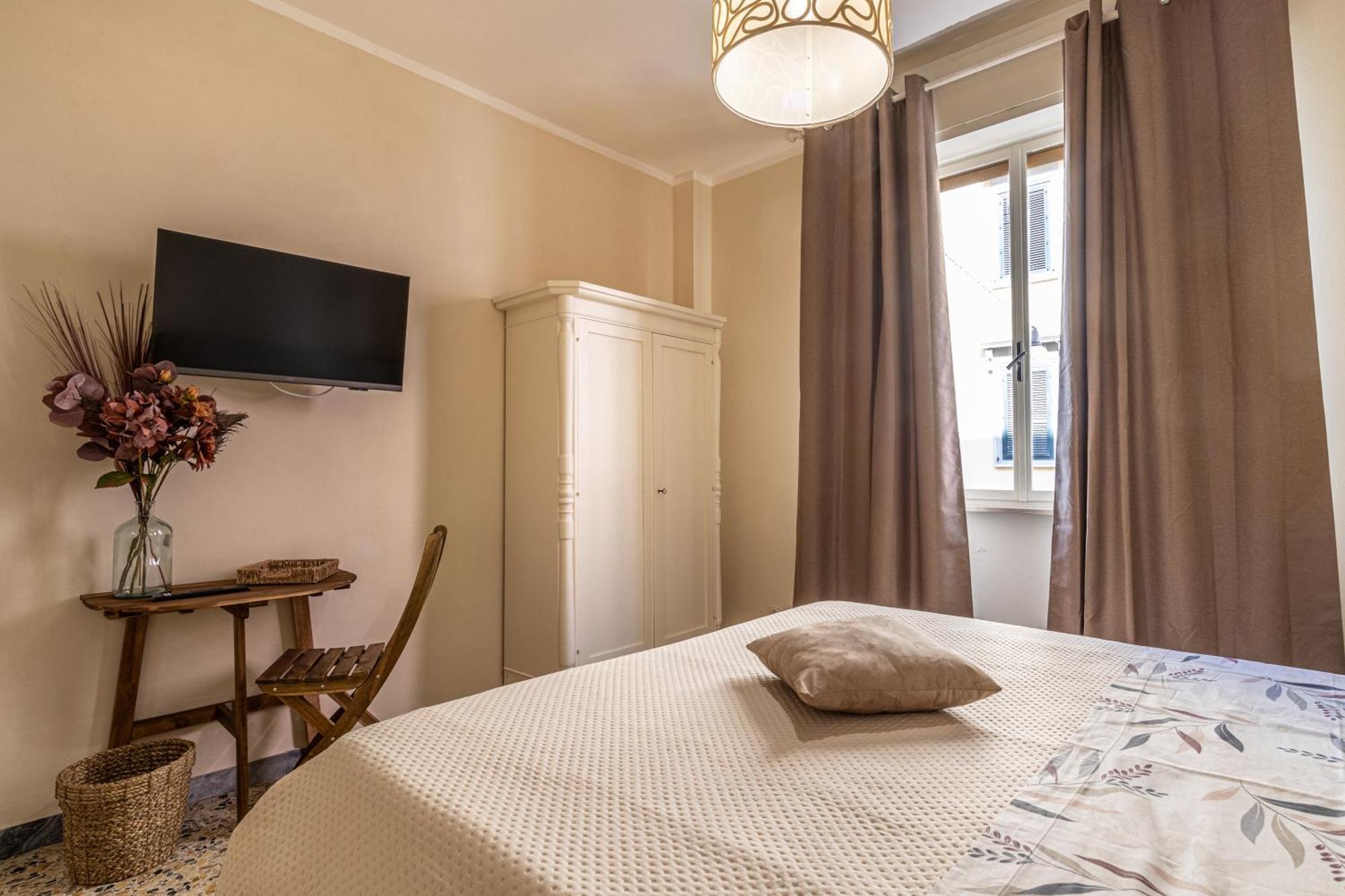 L'Erika In Citta Hotel Ливорно Екстериор снимка