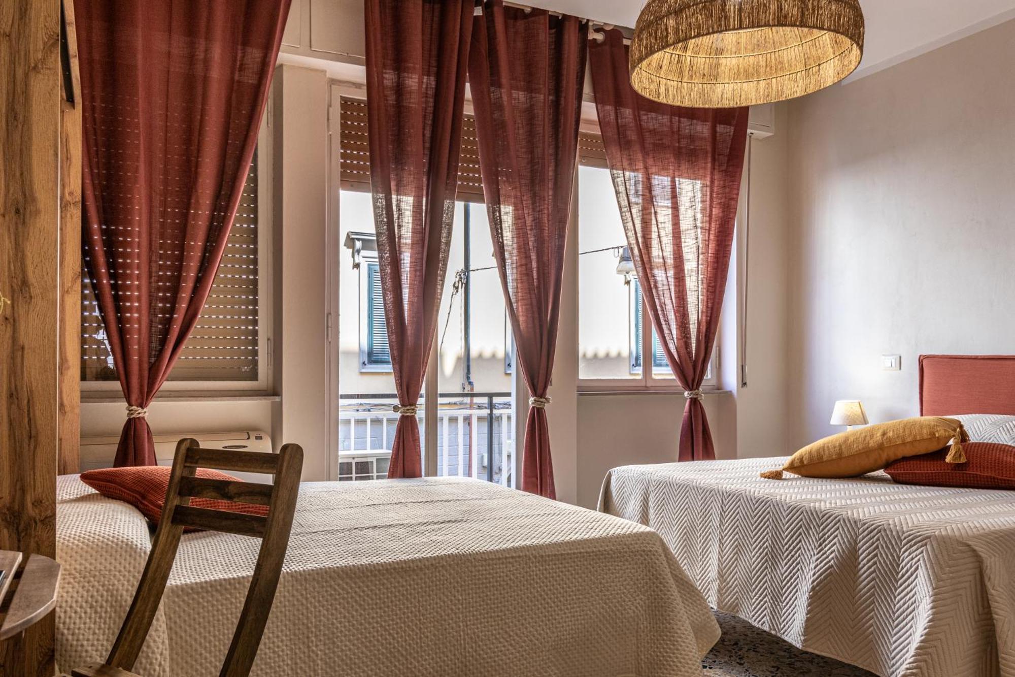 L'Erika In Citta Hotel Ливорно Екстериор снимка