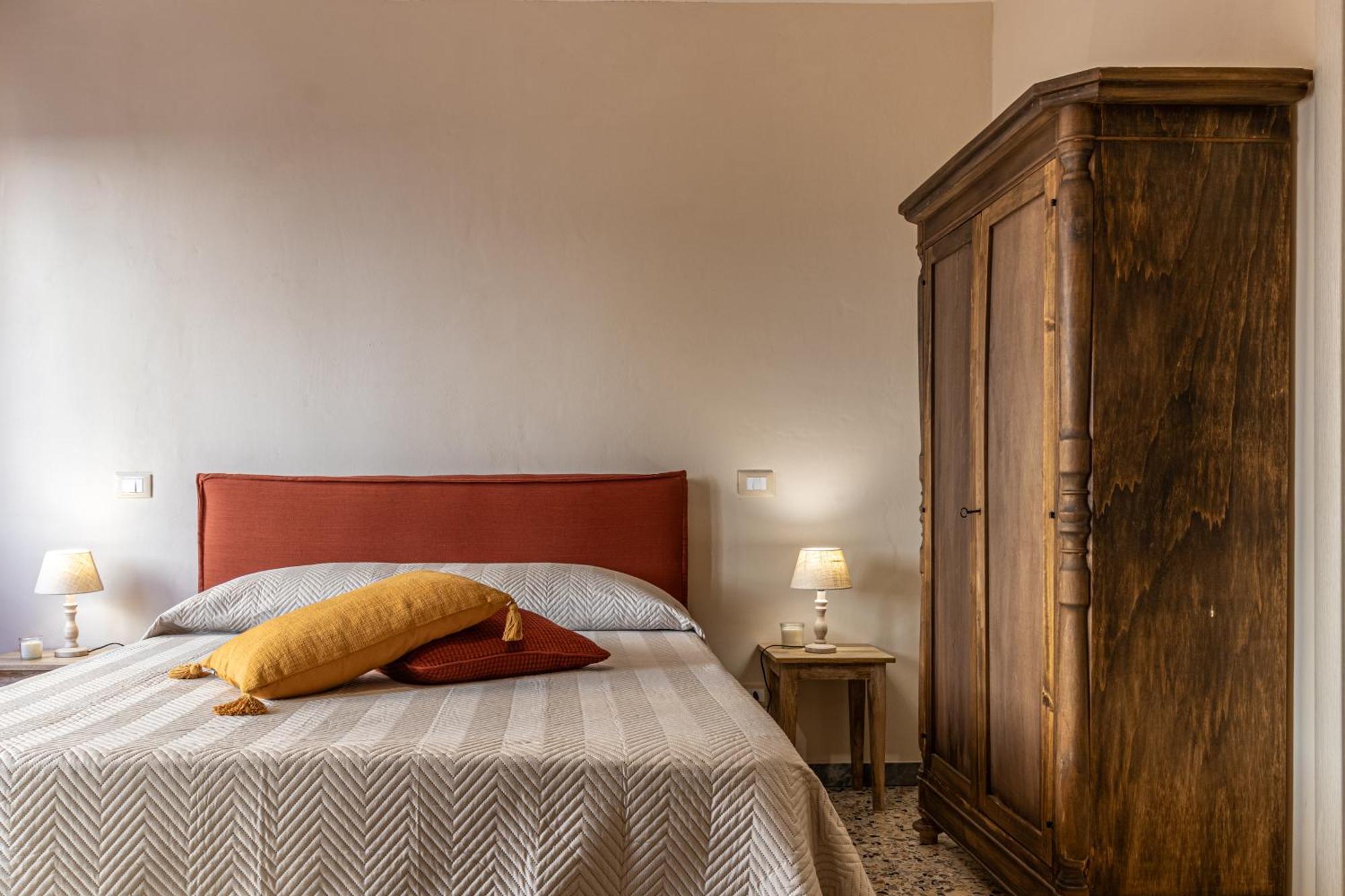 L'Erika In Citta Hotel Ливорно Екстериор снимка
